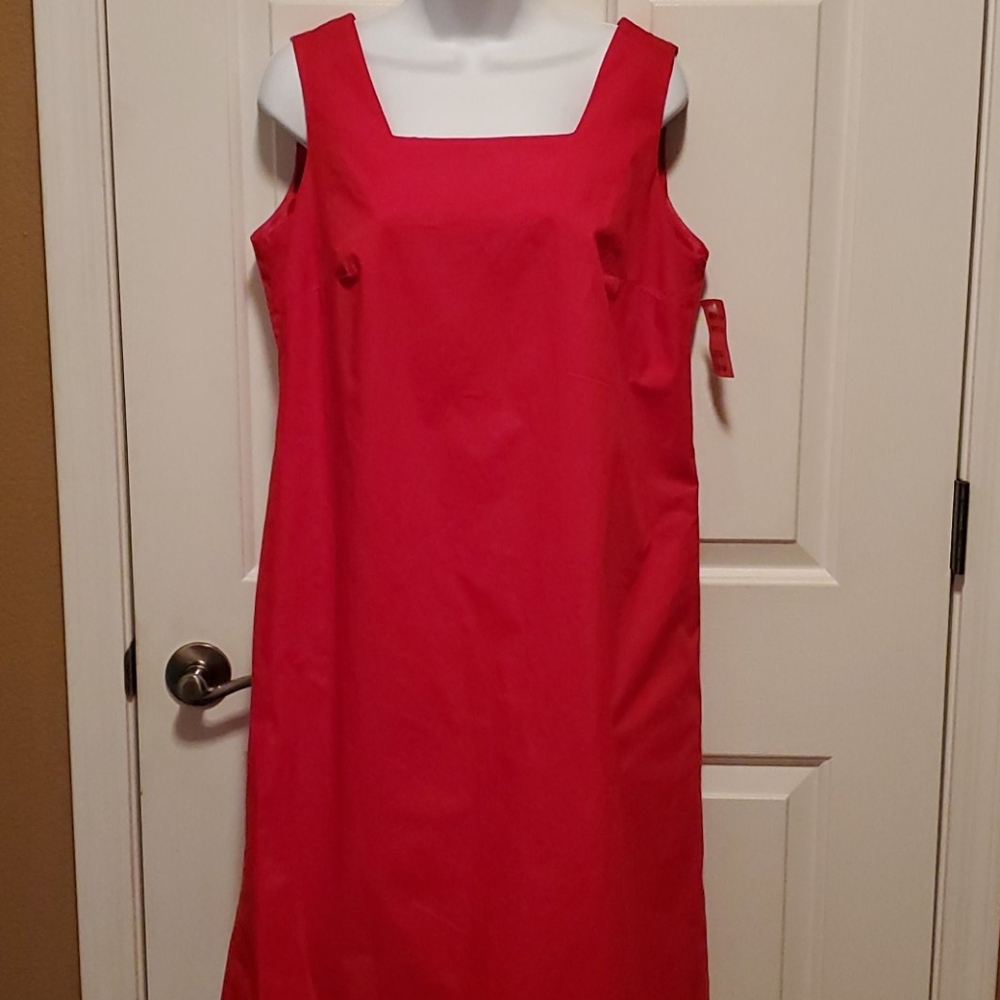 Eileen West Classic Shift Dress
